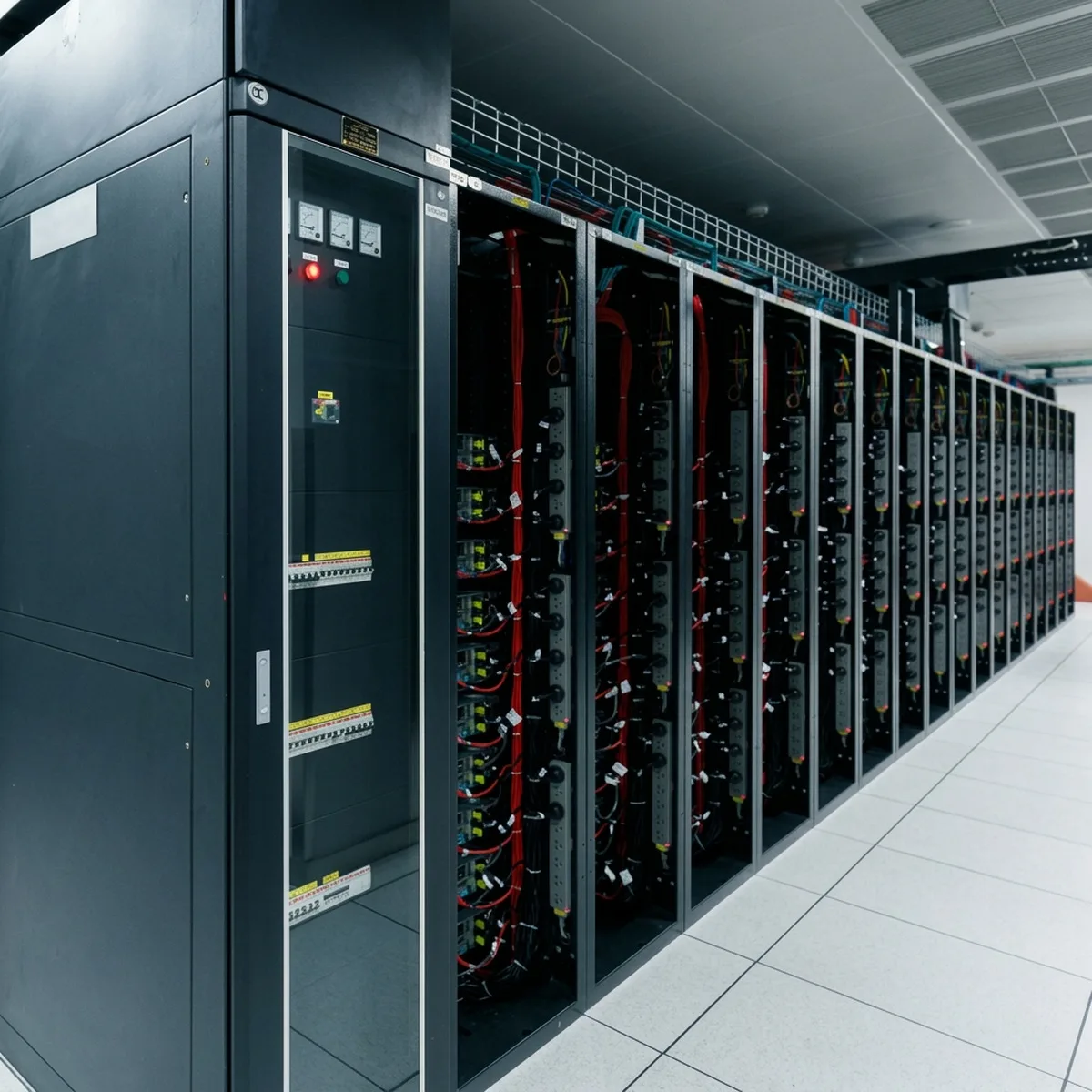 sealing solutions for liquid cooling systems and thermal management